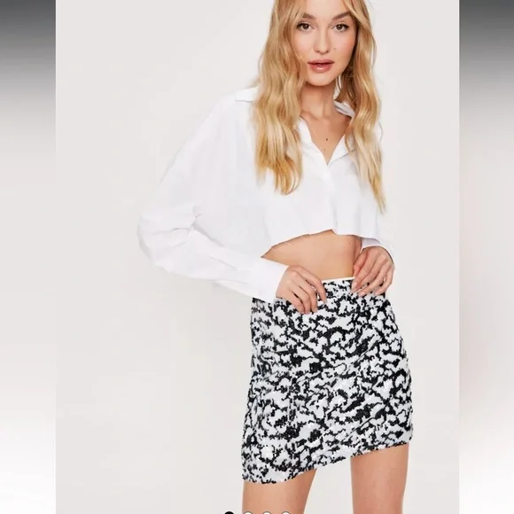 Nasty Gal Premium Sequin High-Waisted Fitted Mini Skirt, NWT - Picture 16 of 16
